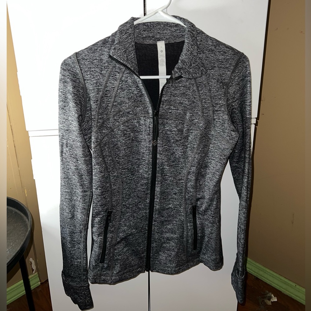 Lululemon define jacket!